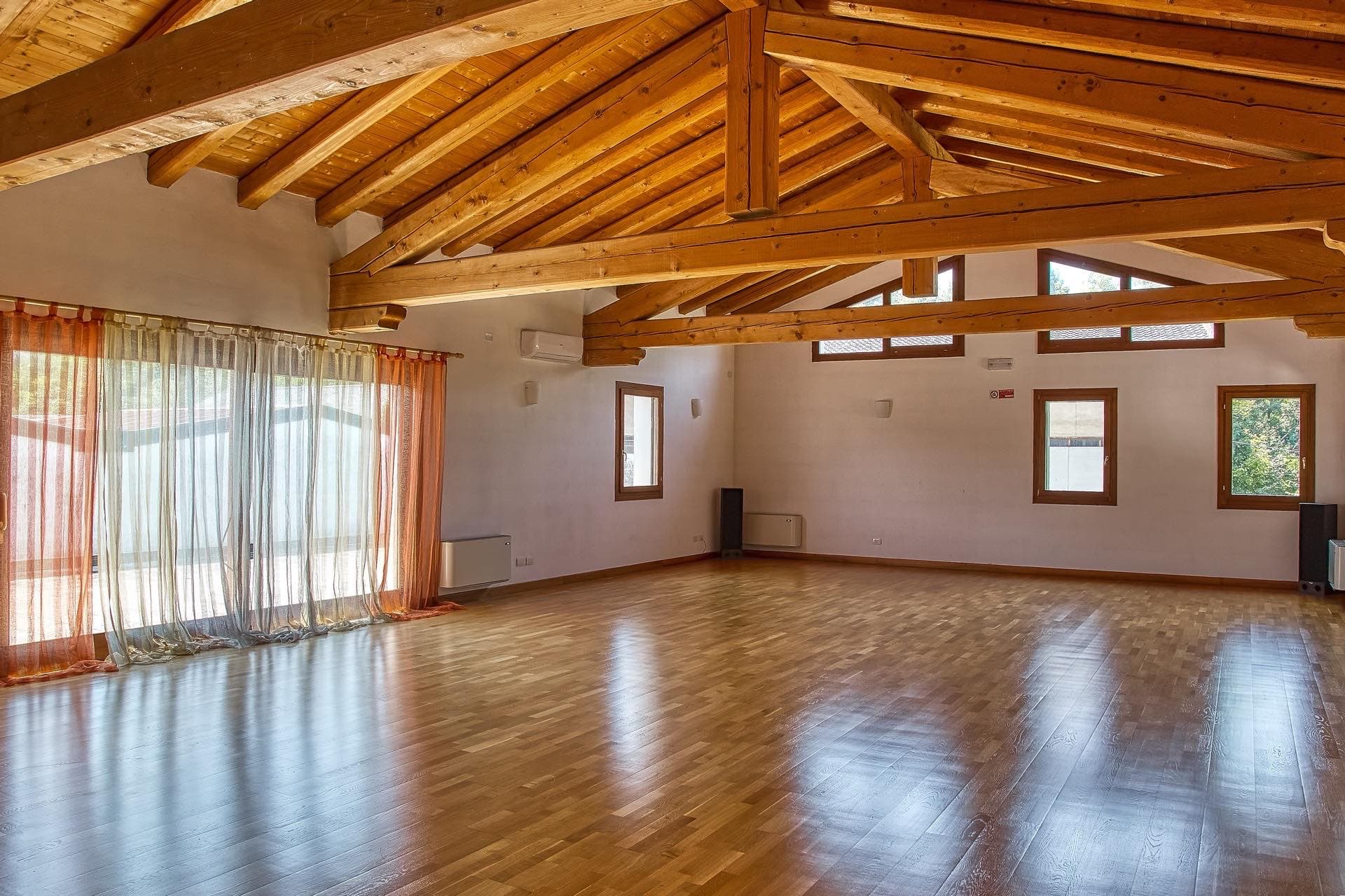 Sala dedicata ai corsi e alle discipline olistiche